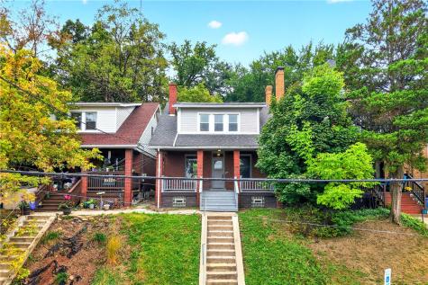 28 Waldorf Street Observatory Hill PA 15214