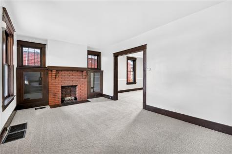 28 Waldorf Street Observatory Hill PA 15214