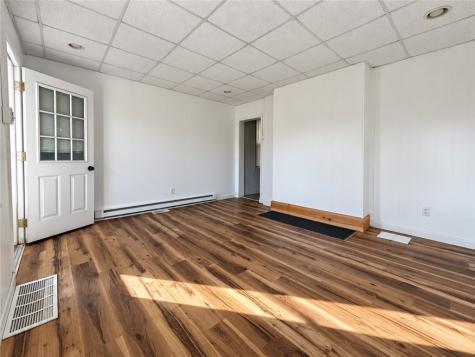 2544 Beaver Avenue Monaca PA 15061