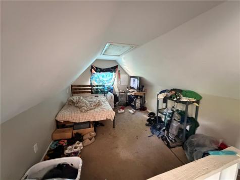 2723 Merwyn Avenue Sheraden PA 15204