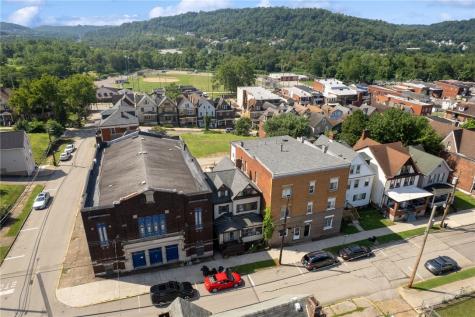 571 3rd Street Pitcairn PA 15140