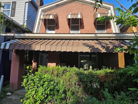2255 Almont Street Carrick PA 15210