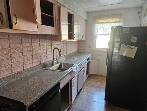 2255 Almont Street Carrick PA 15210