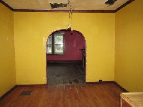 117 Ridge Avenue City Of But Sw PA 16001