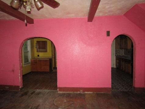 117 Ridge Avenue City Of But Sw PA 16001