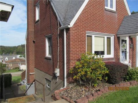 1522 Broad Street South Greensburg Boro PA 15601