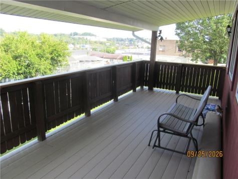 1522 Broad Street South Greensburg Boro PA 15601