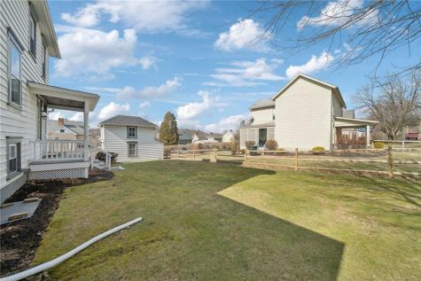 42 Highland Avenue Burgettstown Boro PA 15021