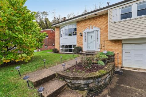 407 Laurie Drive Penn Hills PA 15235