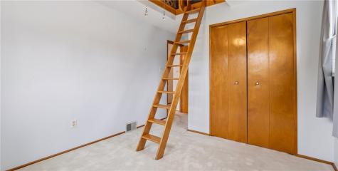 407 Laurie Drive Penn Hills PA 15235