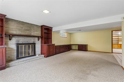 407 Laurie Drive Penn Hills PA 15235