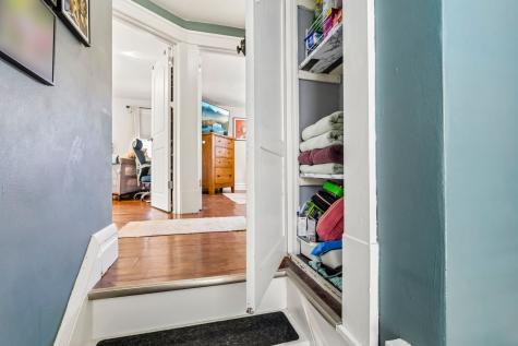220 E Edgewood Avenue New Castle PA 16105