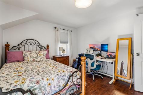 220 E Edgewood Avenue New Castle PA 16105