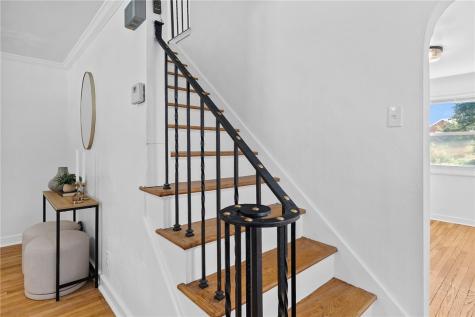 4357 Winterburn Greenfield PA 15207