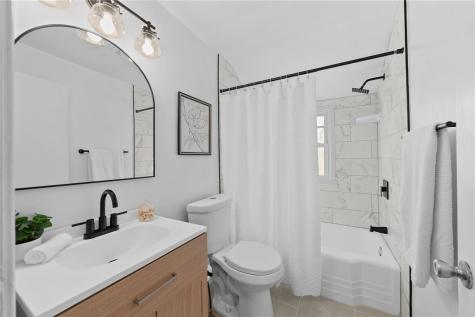 4357 Winterburn Greenfield PA 15207