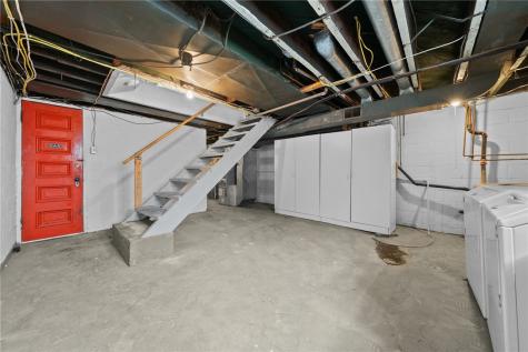 4357 Winterburn Greenfield PA 15207