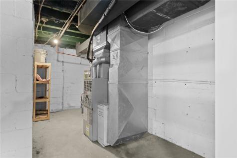 4357 Winterburn Greenfield PA 15207