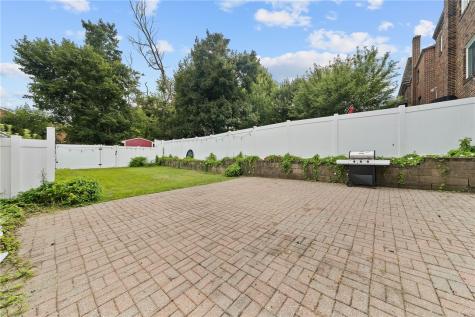 4357 Winterburn Greenfield PA 15207