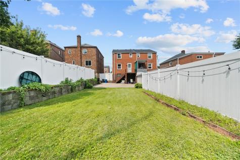 4357 Winterburn Greenfield PA 15207