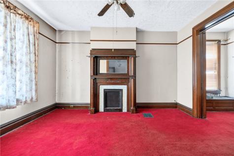 4053 Cabinet Street Bloomfield PA 15224