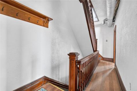 4053 Cabinet Street Bloomfield PA 15224