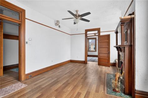 4053 Cabinet Street Bloomfield PA 15224