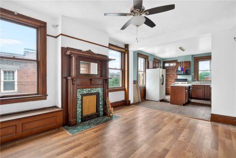 4053 Cabinet Street Bloomfield PA 15224