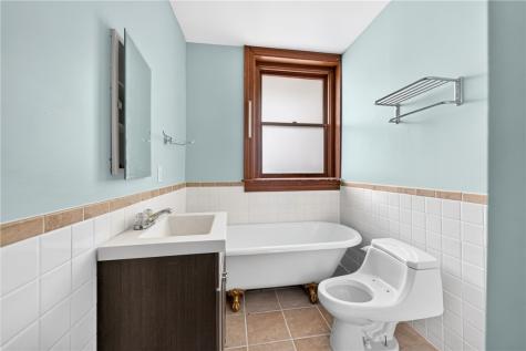 4053 Cabinet Street Bloomfield PA 15224