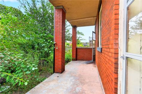 4053 Cabinet Street Bloomfield PA 15224