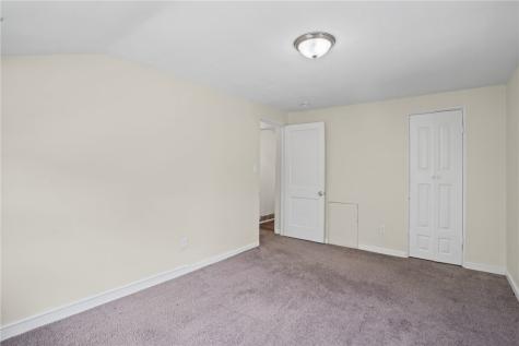 8018 Lincoln Road Penn Hills PA 15147