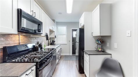75 Kendall Avenue Bellevue PA 15202