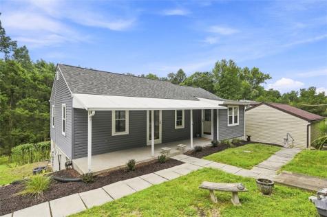646 Camp Meeting Road Leet Township PA 15143
