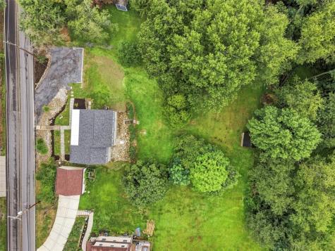 646 Camp Meeting Road Leet Township PA 15143
