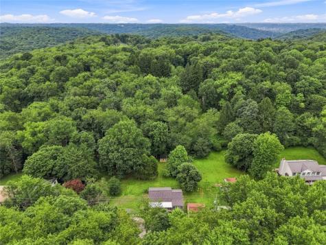 646 Camp Meeting Road Leet Township PA 15143