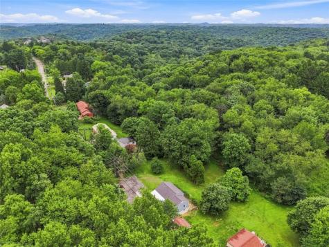 646 Camp Meeting Road Leet Township PA 15143