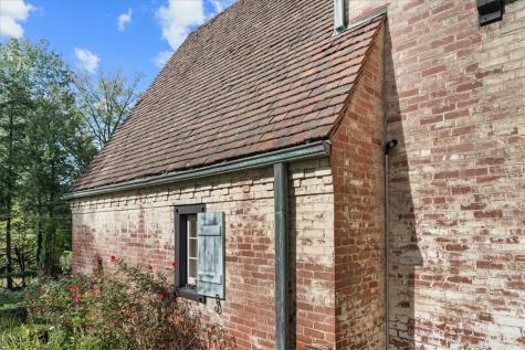 430 Woodland Road Edgeworth PA 15143