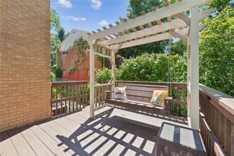 341 E Agnew Avenue Carrick PA 15210