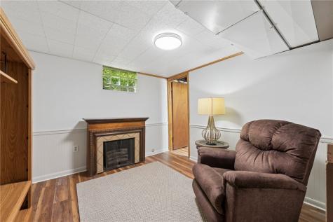 341 E Agnew Avenue Carrick PA 15210