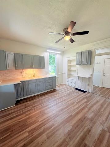 2013 S Jefferson Street Shenango Township PA 16102
