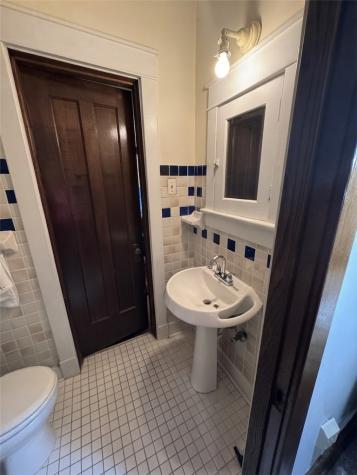 411 10th Avenue New Brighton PA 15066