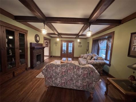 411 10th Avenue New Brighton PA 15066