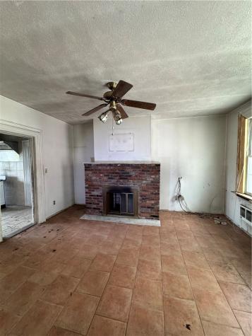 863 Vista Street East Allegheny PA 15212