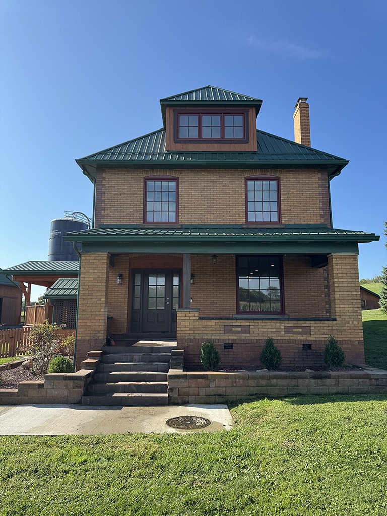580 Achortown Road Chippewa Township PA 15010