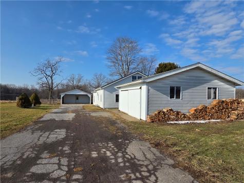 1055 Mercer New Wilmington Road E Lackawannock Township PA 16142