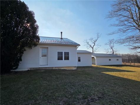 1055 Mercer New Wilmington Road E Lackawannock Township PA 16142