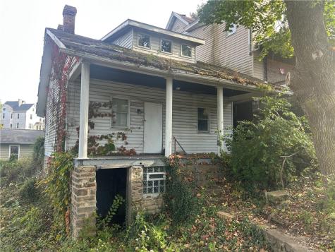 203 Wood Street Belle Vernon PA 15012