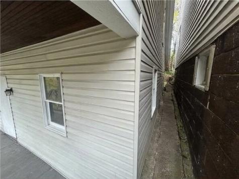 203 Wood Street Belle Vernon PA 15012