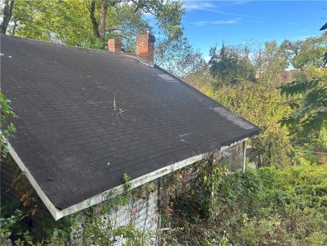 203 Wood Street Belle Vernon PA 15012