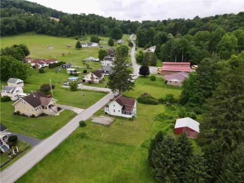 114 Stewarton Road Springfield Township PA 15464