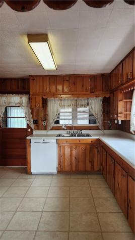 218 Arlington Avenue Township Of But Nw PA 16001